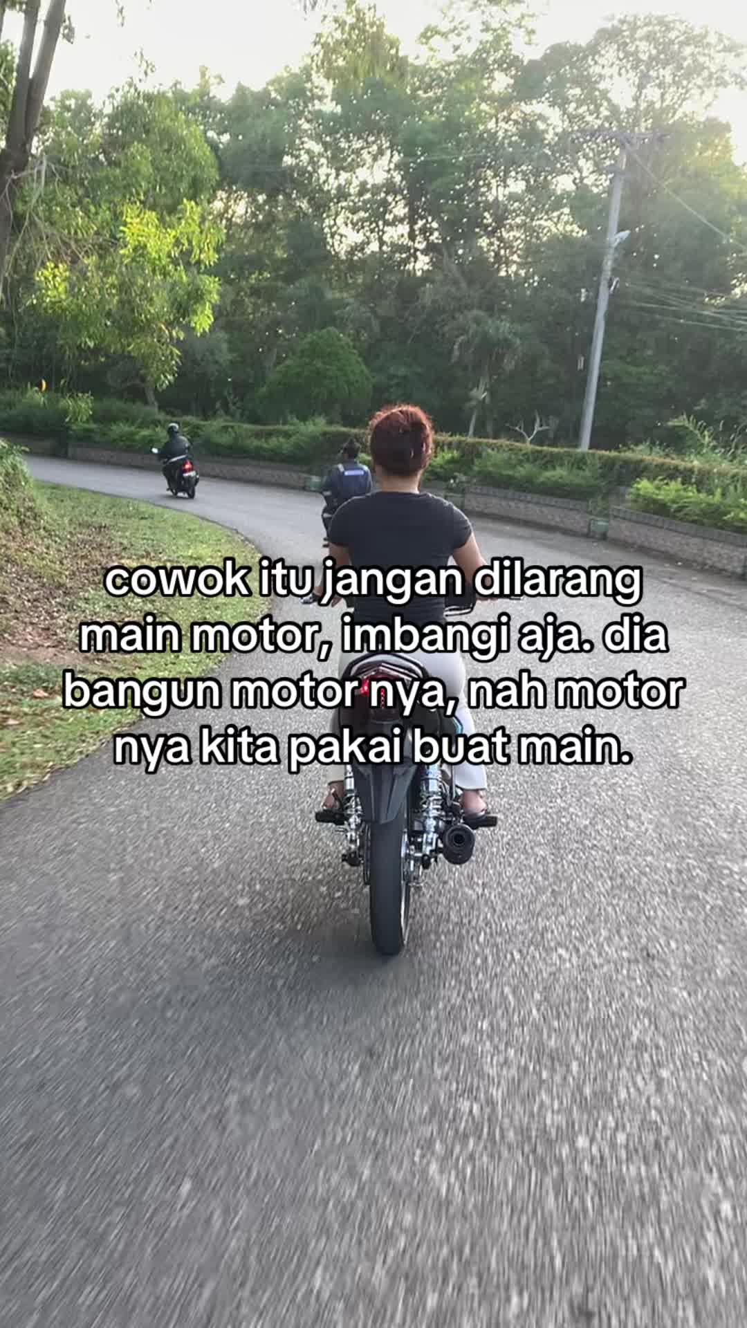 @imaaawwwww_