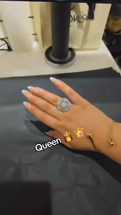 @Princess Alisaa Alix