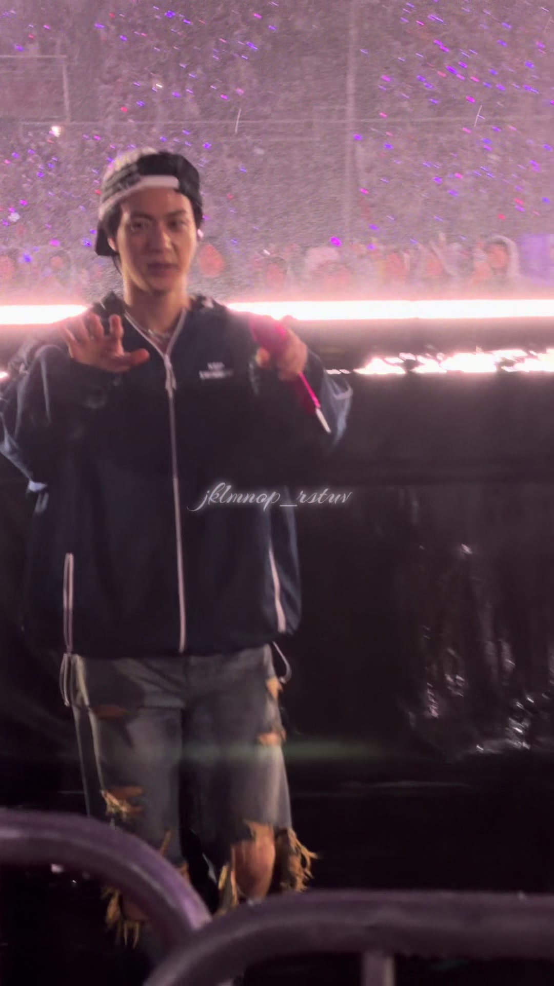 @jklmnop_rstuv