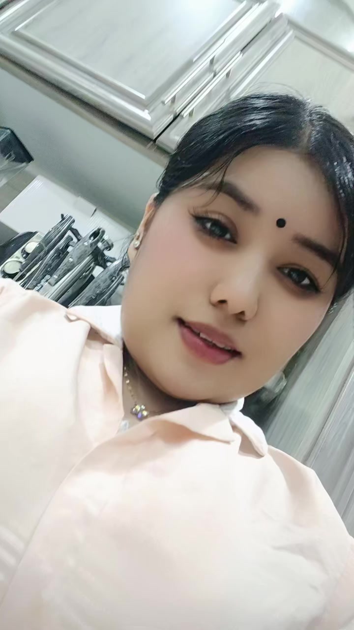 @❣️Simple Girl ❣️