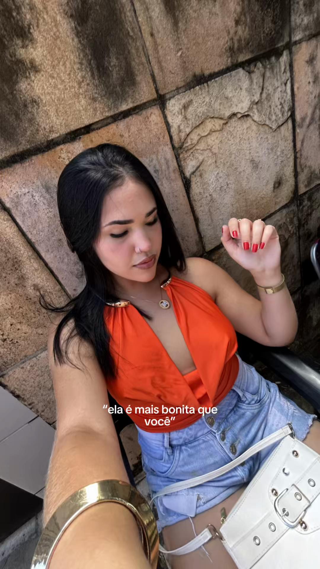@Maria Laura