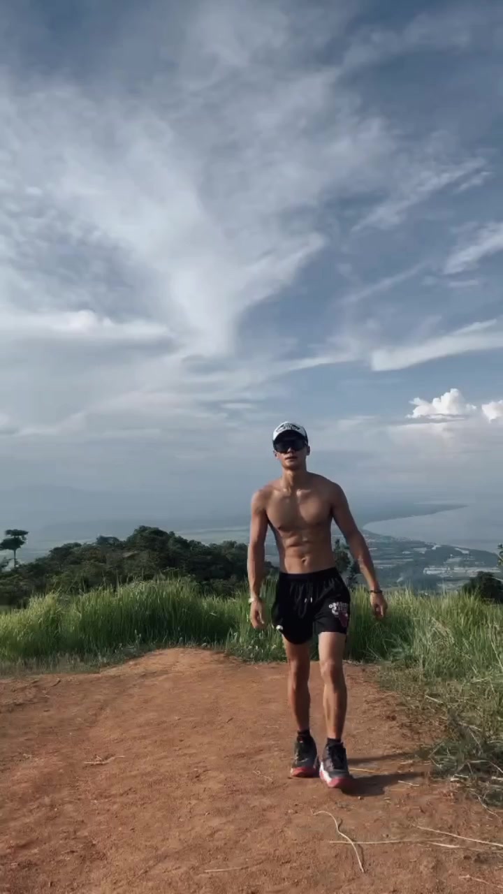 @ryzz
