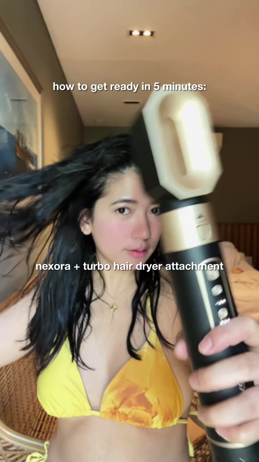 @holatravella | Ella Alonzo