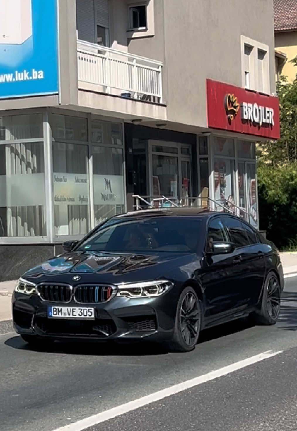 @Carspotter Adian