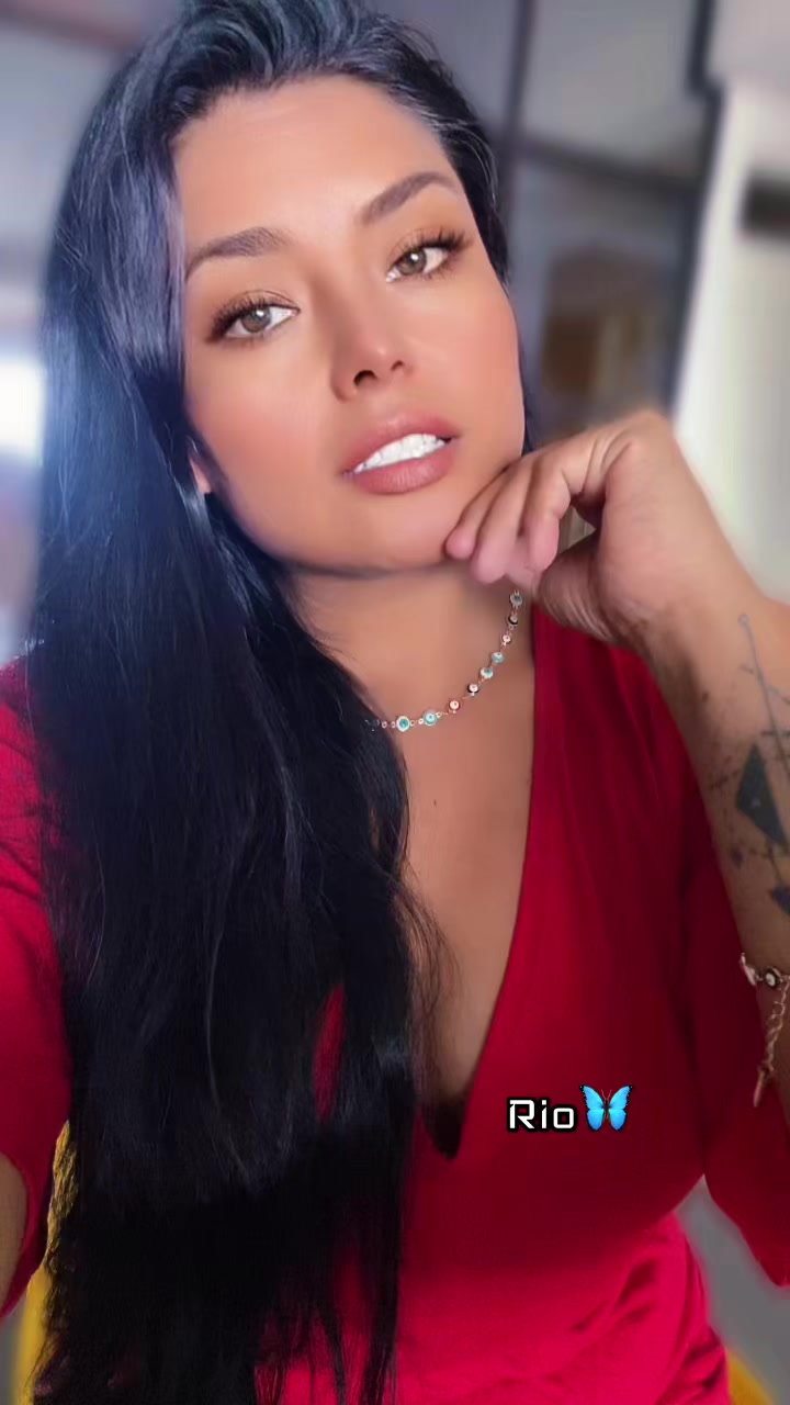 @𝕽𝖎𝖔🦋