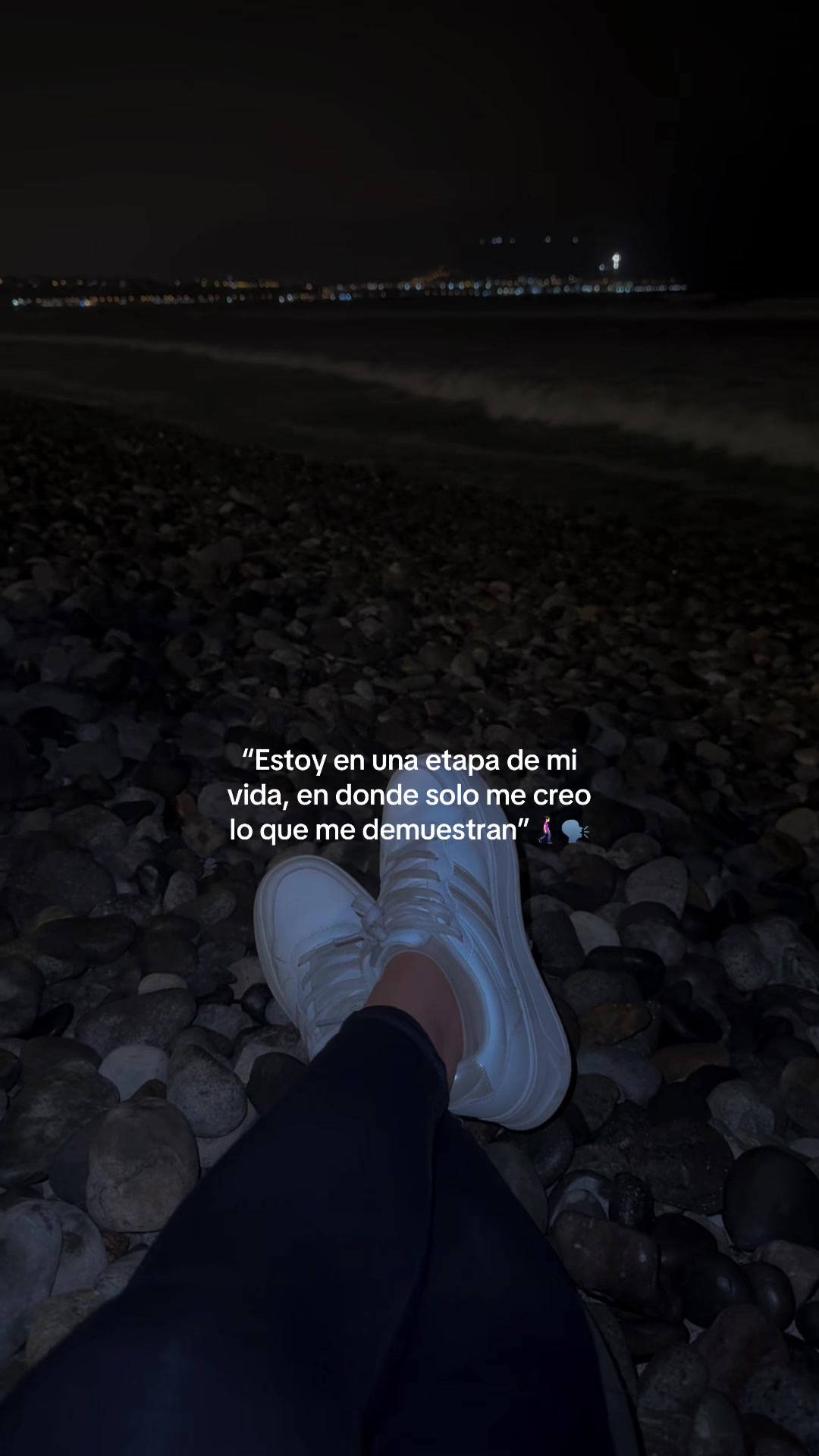 @J 🌒