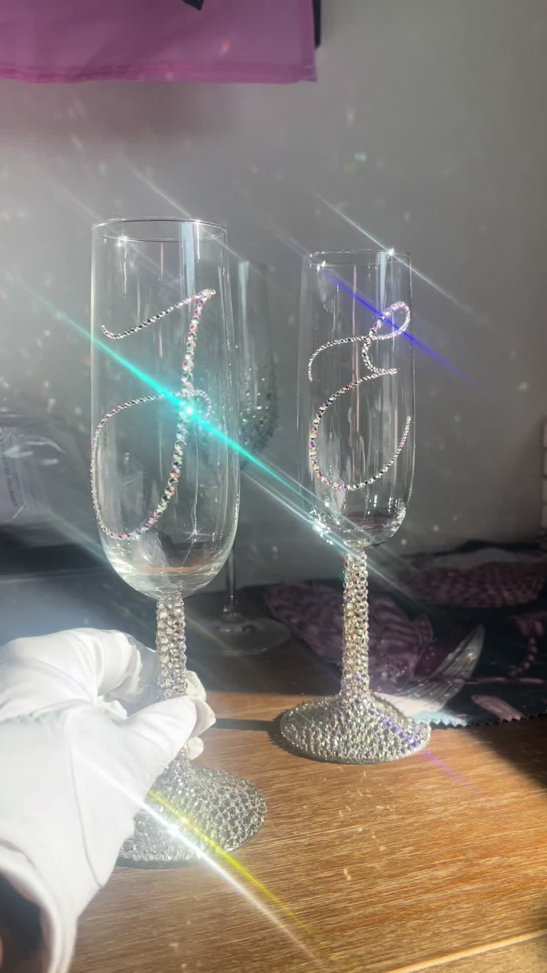 @lookingglassgems