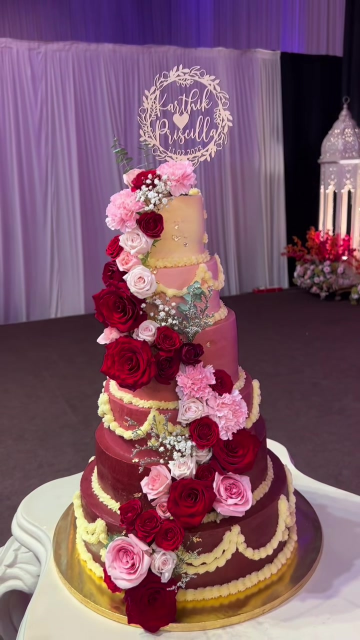 @Lalie&rsquo;s Cakes & Cream
