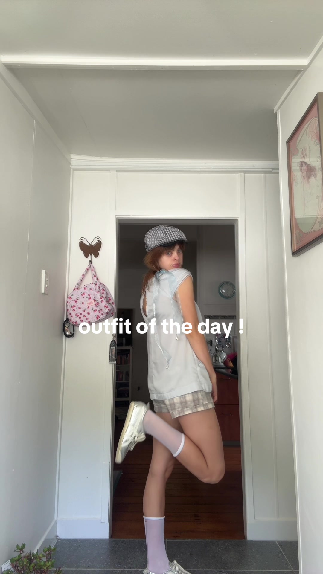 @bella