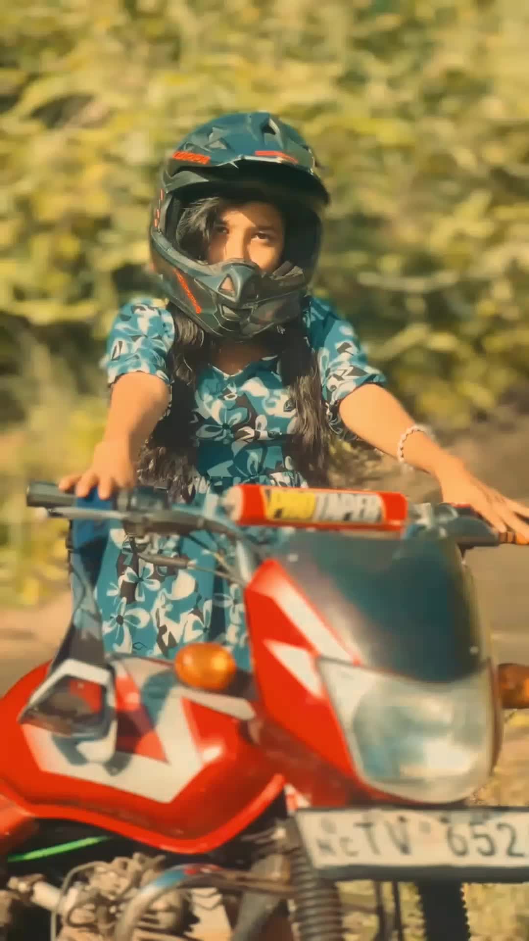 @❤Madhu 🎙️🍓🥺