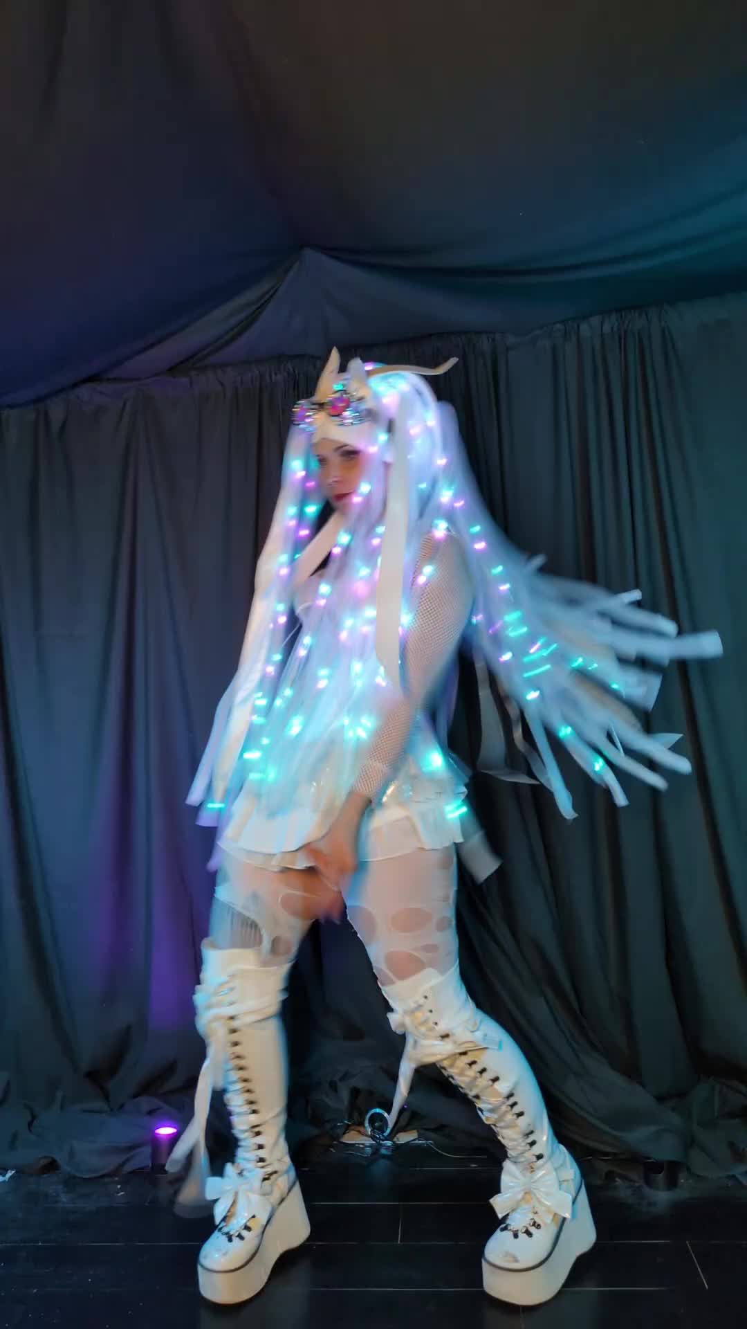 @SitriSophiaDance