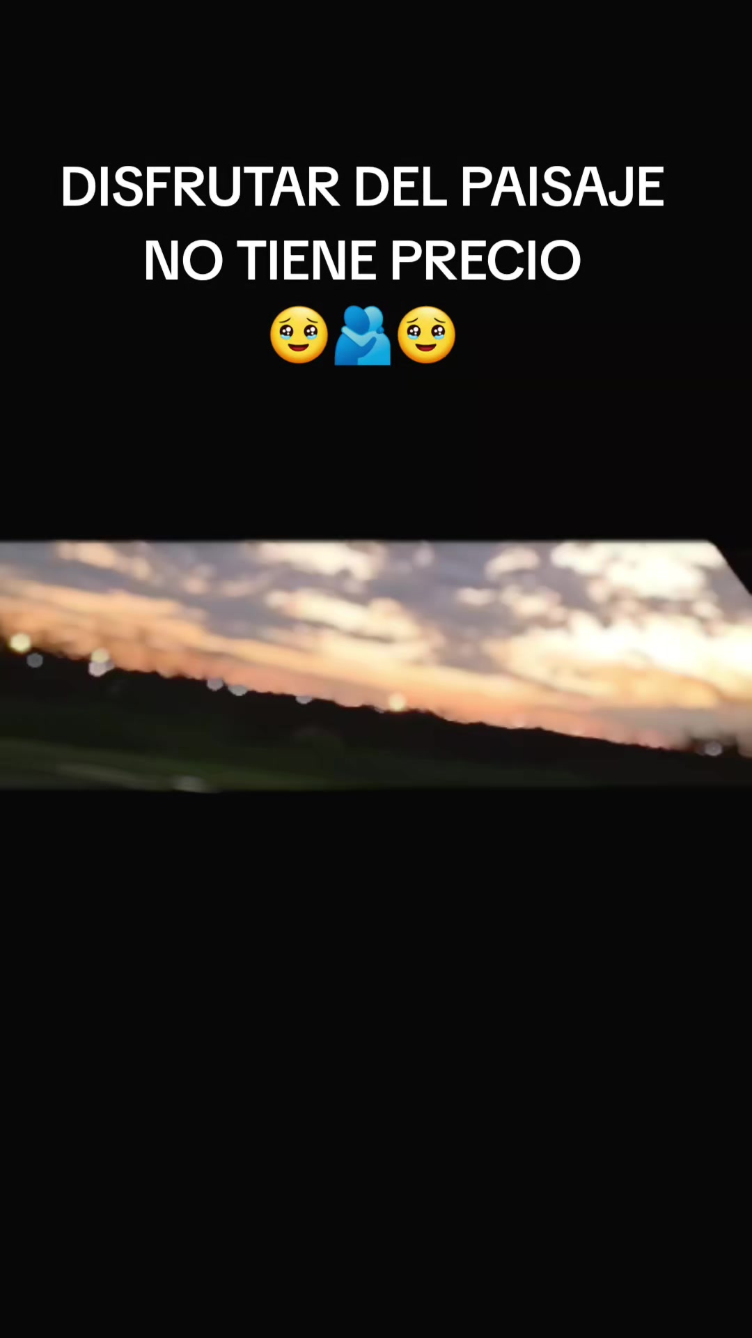 @Leaangomez