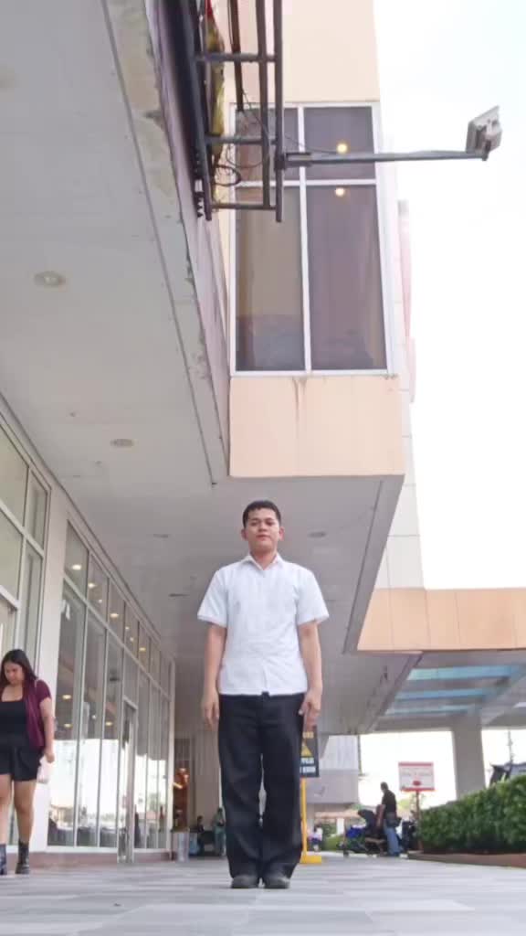 @Niño