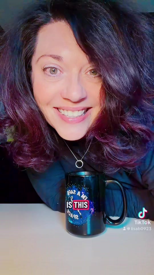 @Lisa 🇨🇦