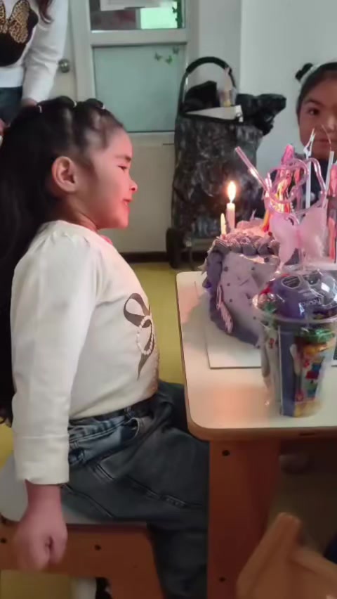 @Francis Peralta