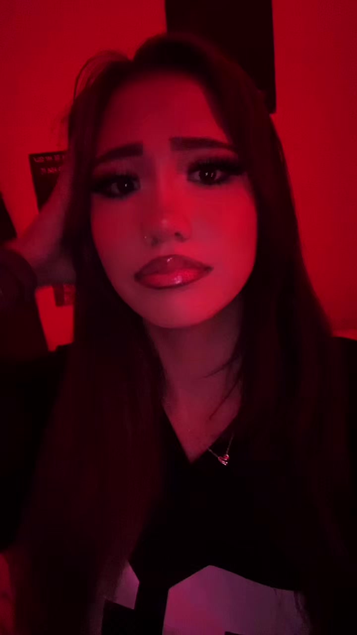 @Ali🎧🎵🖤