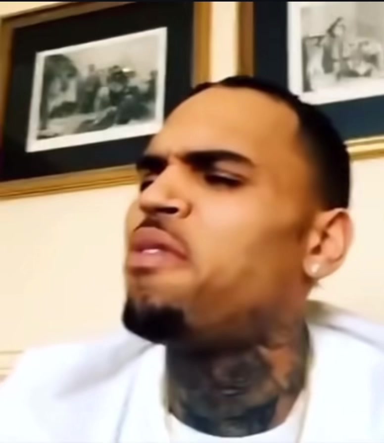 @Cbreezy_fanpage