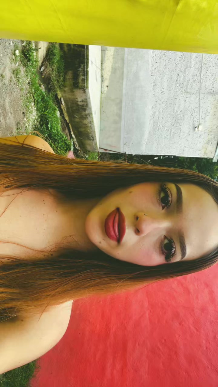 @jaqueline 33