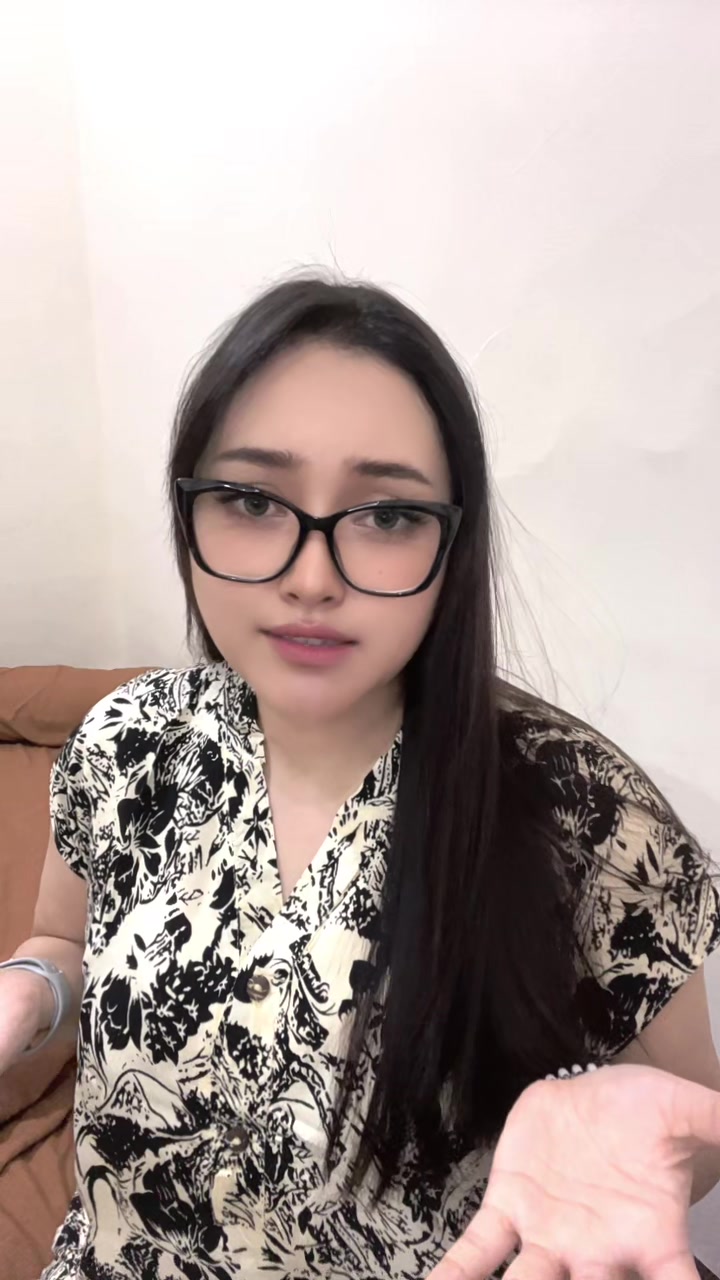 @AR🕊️