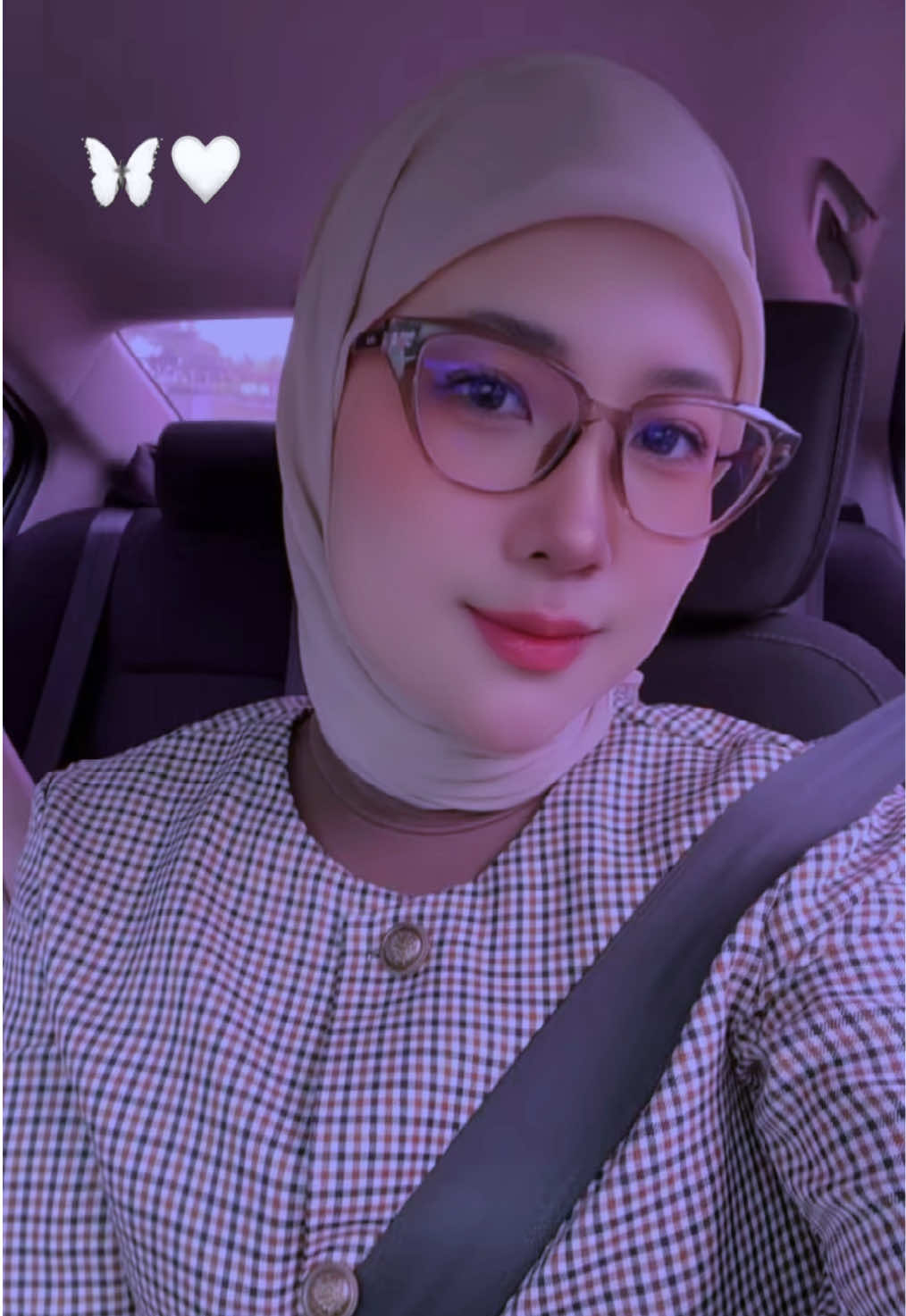 @Hawa Moja🦋