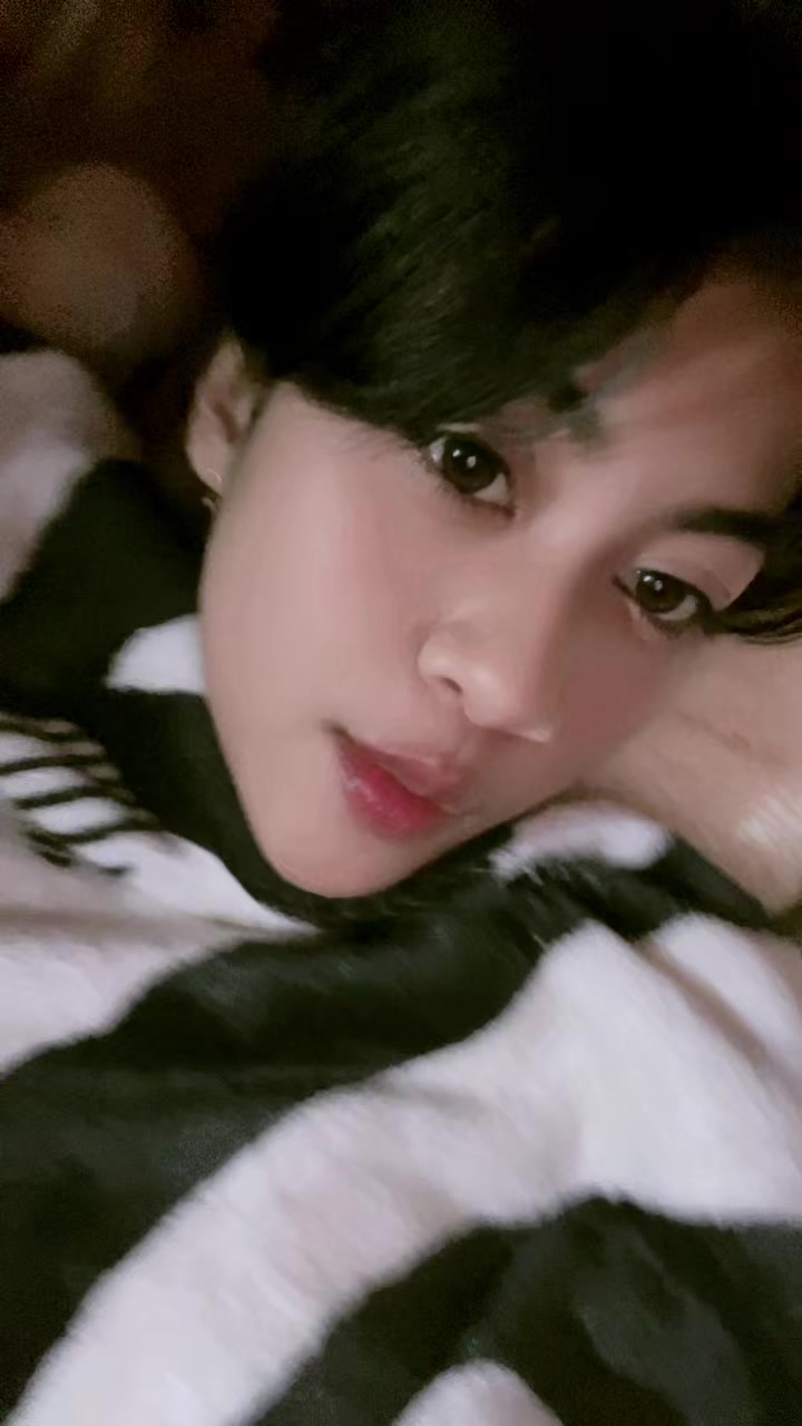 @lunless🕷️🥀