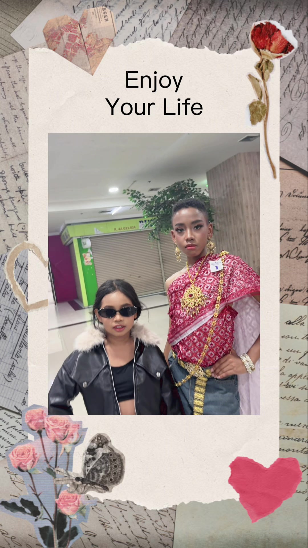 @PHAERW “แพรวณัจฉรียากุหลาบทอง”