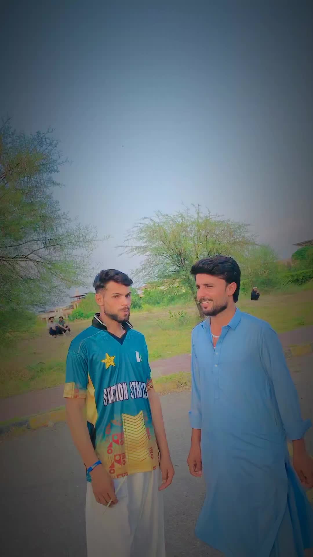 @Khanishaqkhan_1