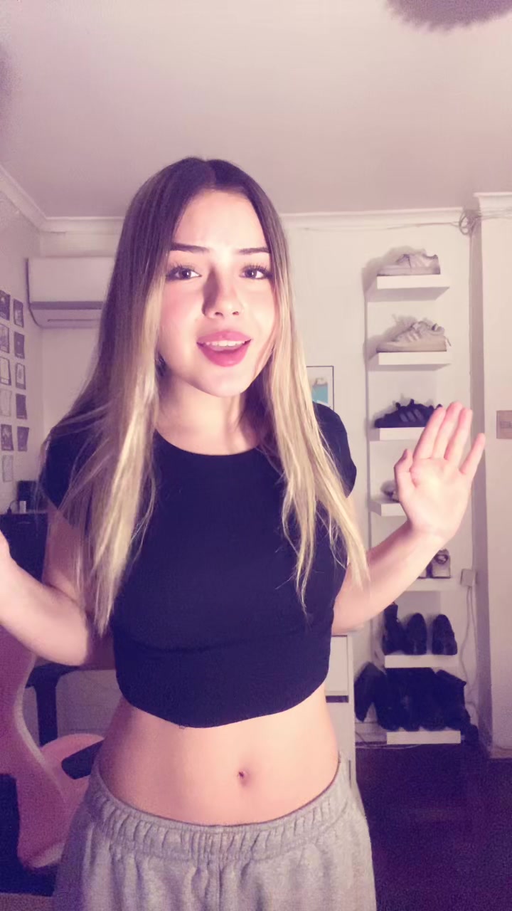 @Valentina