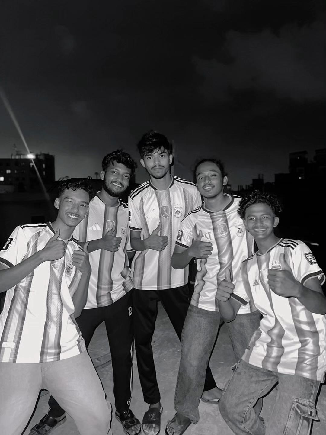 @☠️DaNgaR BoY☠️ 🕷️