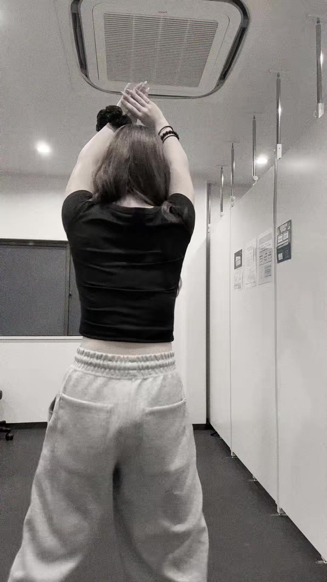 @𝐁𝐮𝐭𝐭𝐞𝐫𝐟𝐥𝐲🦋