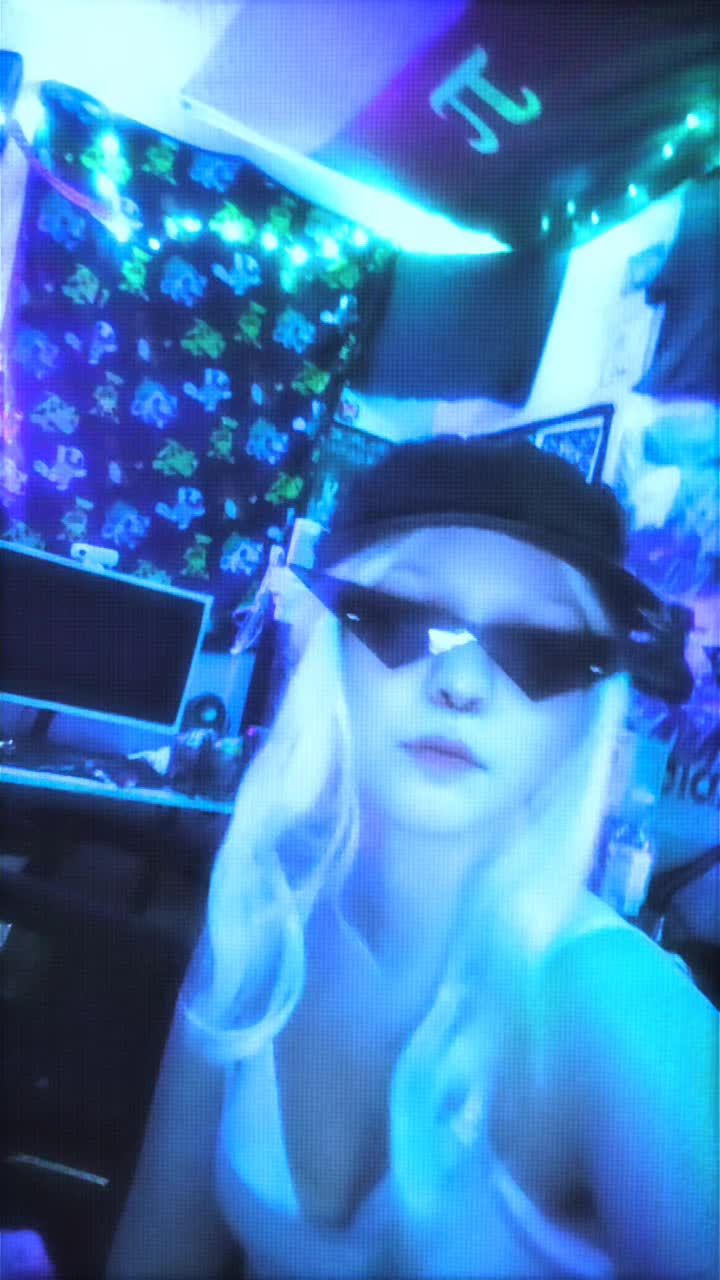 @ClownishMilk