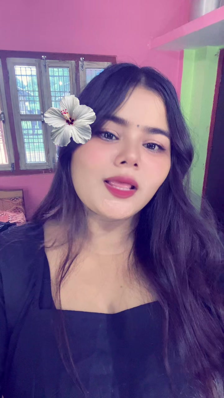 @MISS CHHETRI🦋