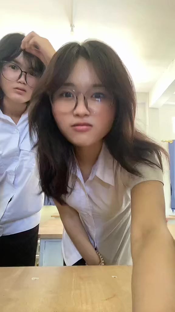 @យូណា