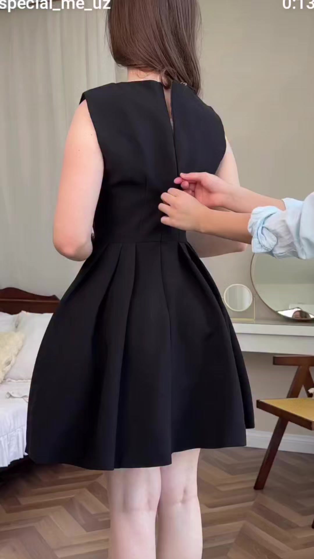 @Laurel _Dress