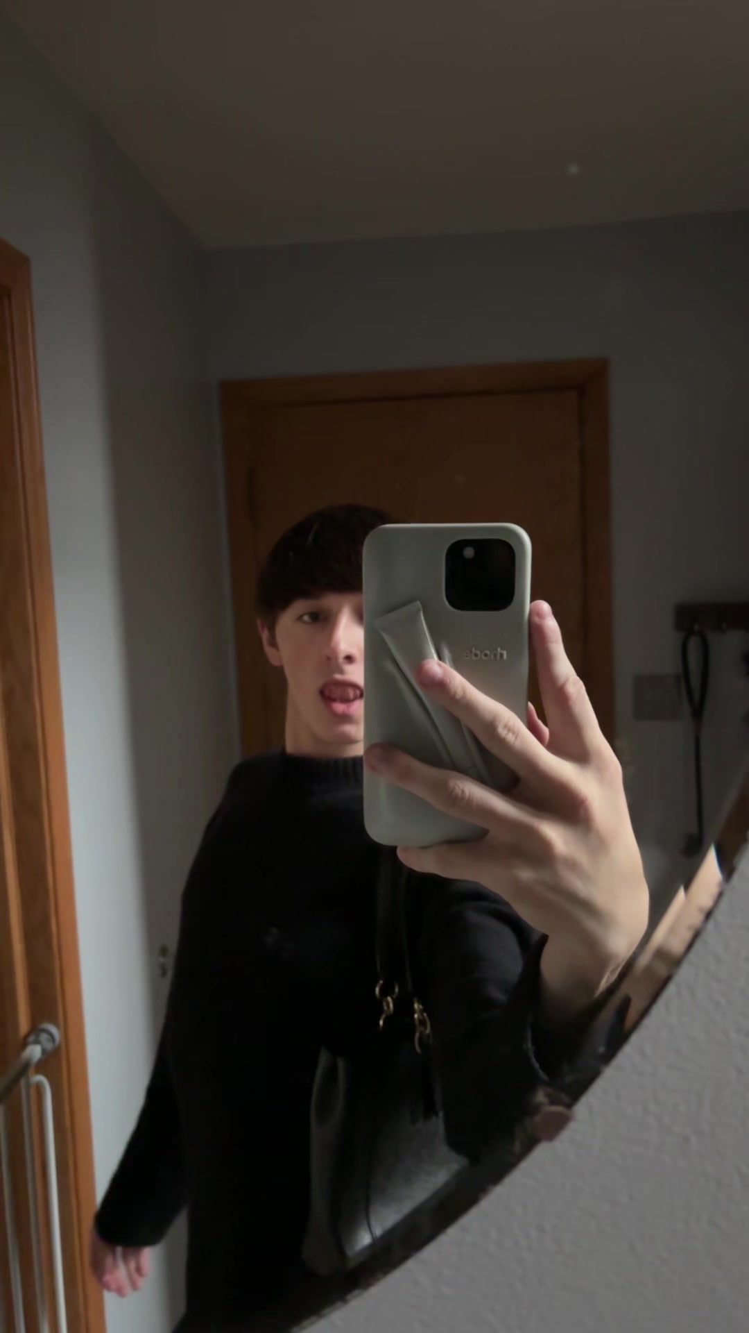 @🪽