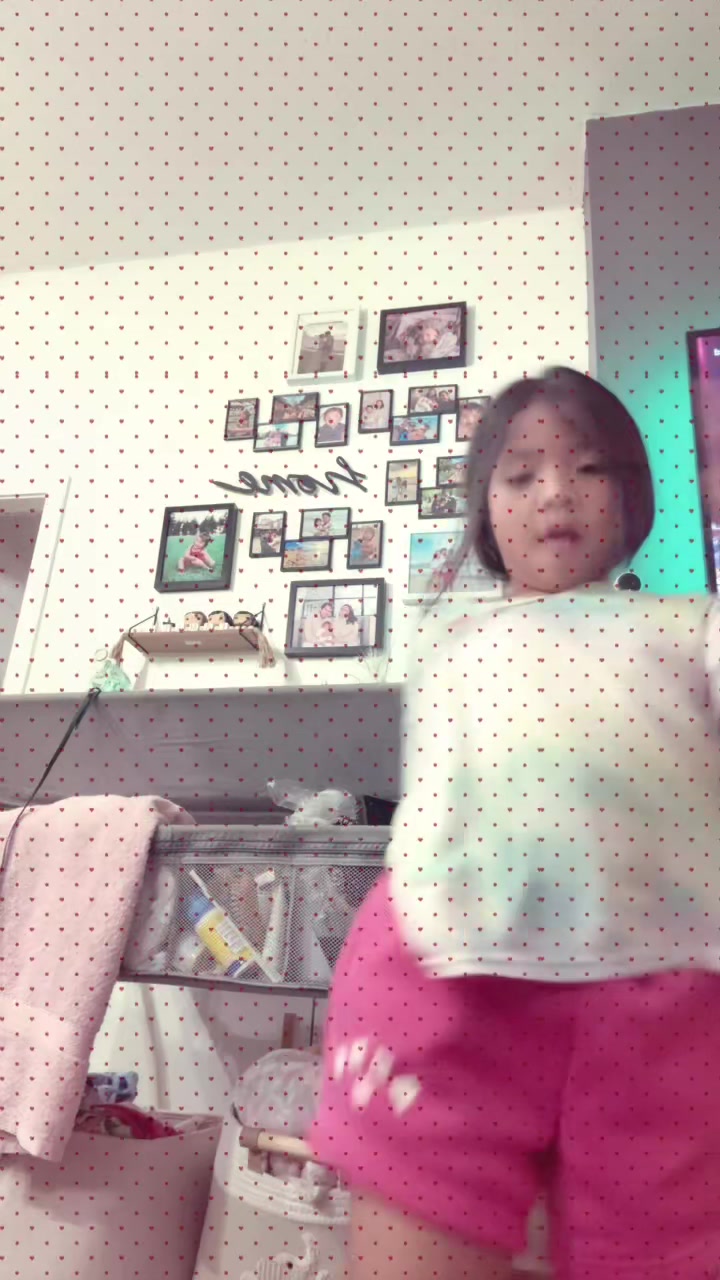 @DHEN ◡̈