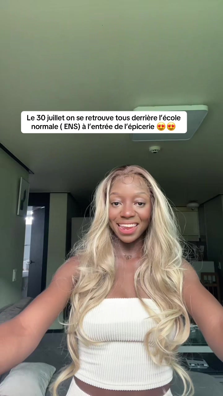 @ÉMILIE MIKOUATA 🦋🇬🇦🇰🇷