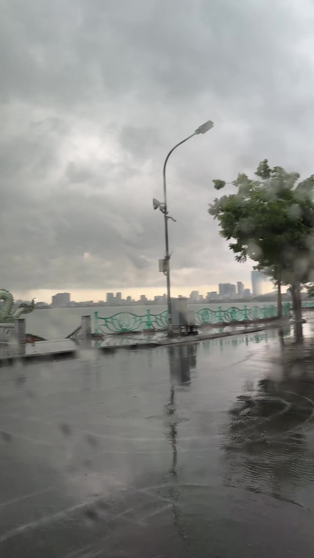 @𝗠𝗶𝗲𝗹𝗼𝘂𝘀𝗶𝗮𝗻