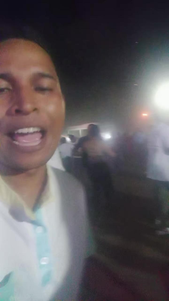 @Troy Hamilton Yepez Coronel