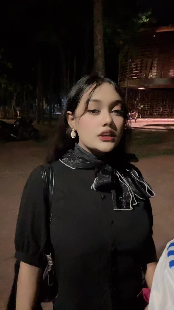 @nabooholic._