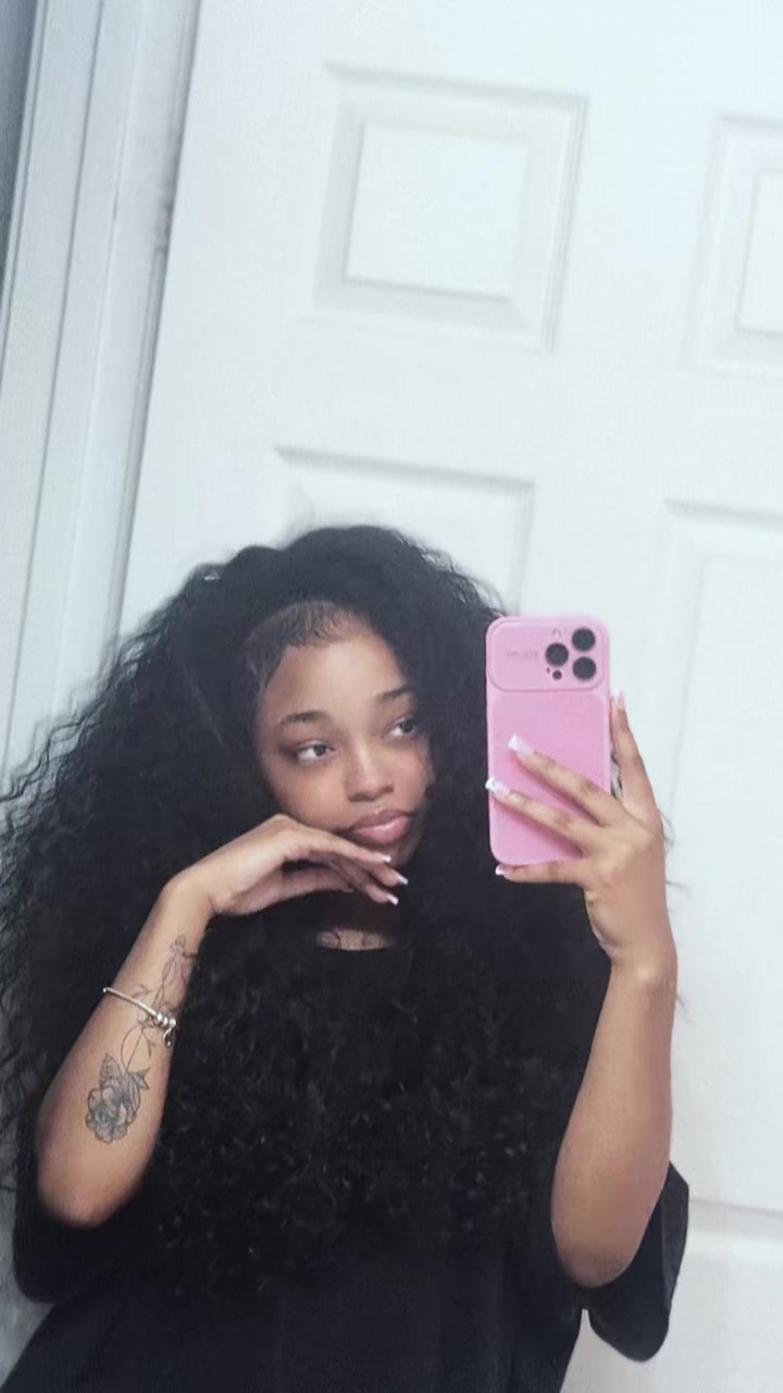 @lonelyprettyprincess 🎀