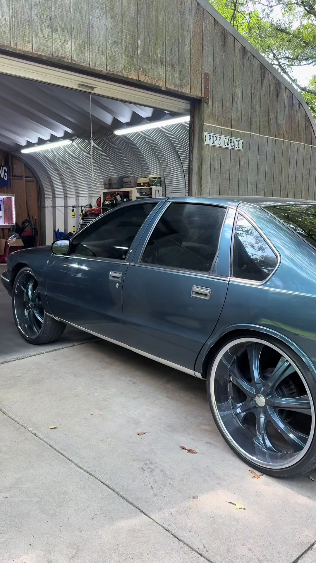 @theshowroom704
