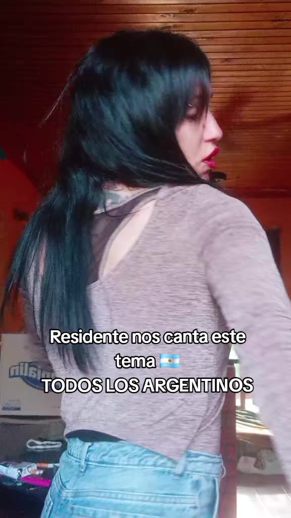 @vanelapochi