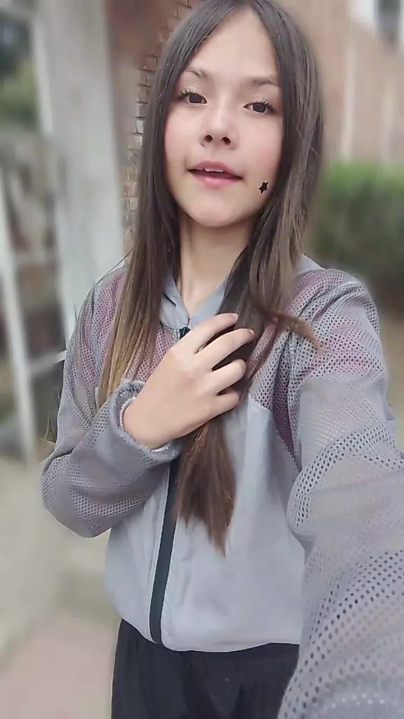 @瓦莱里.