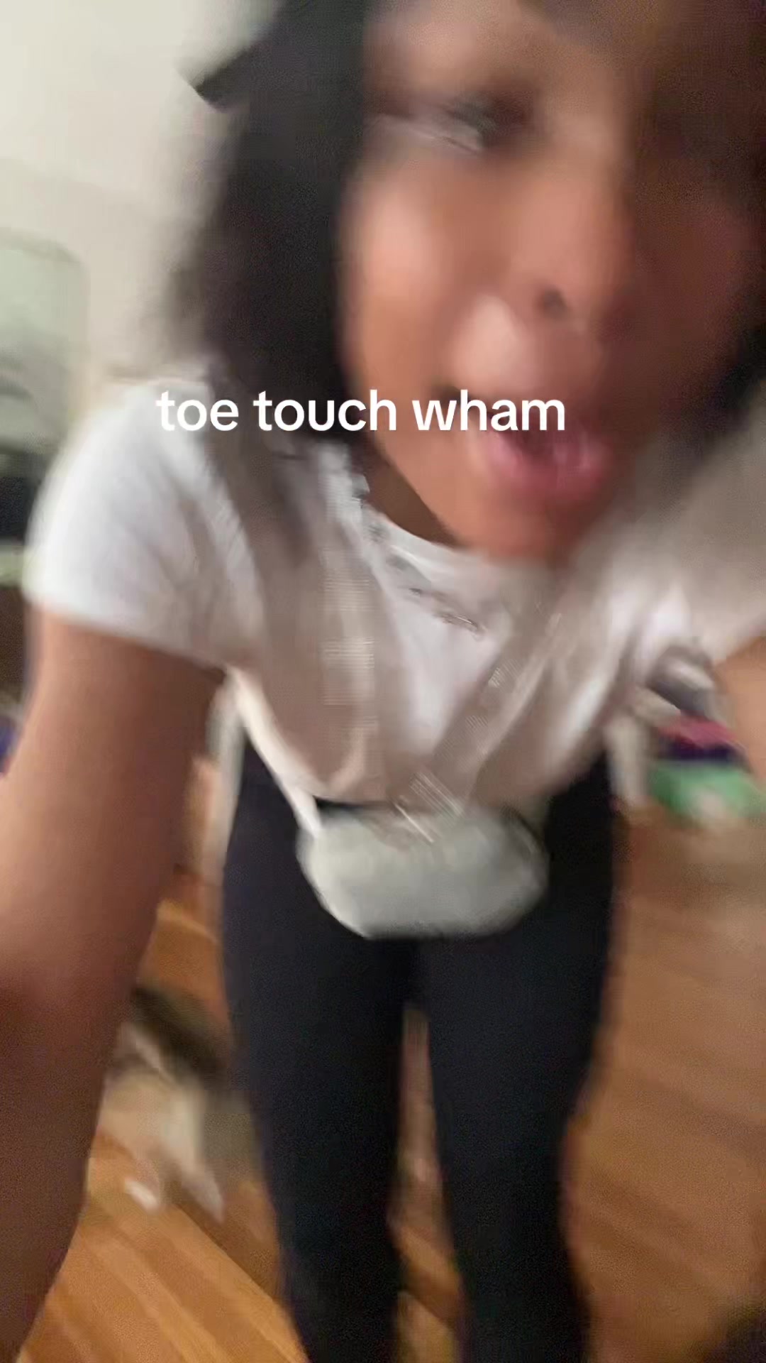 @🐰