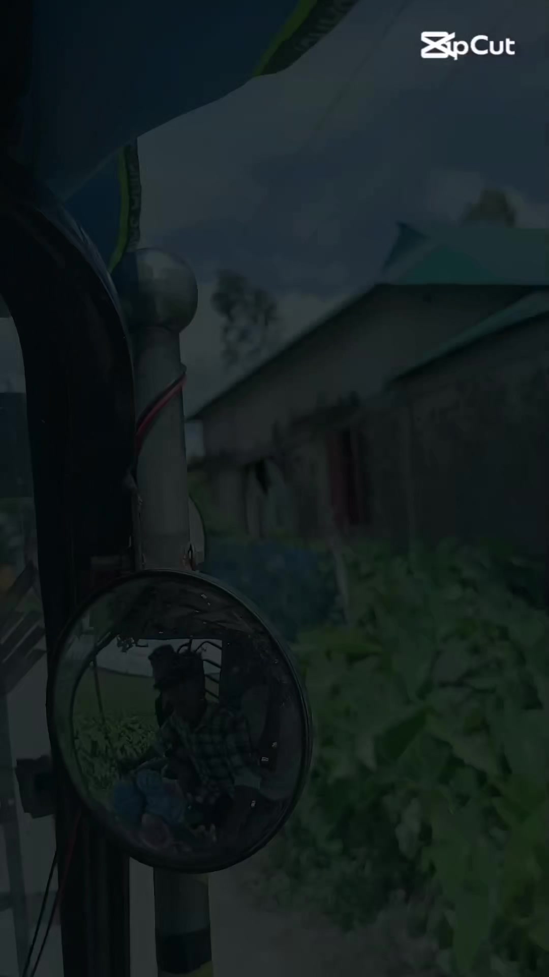 @আমি🥰 সে রাজা🥰 যার রানি 🥰নাই