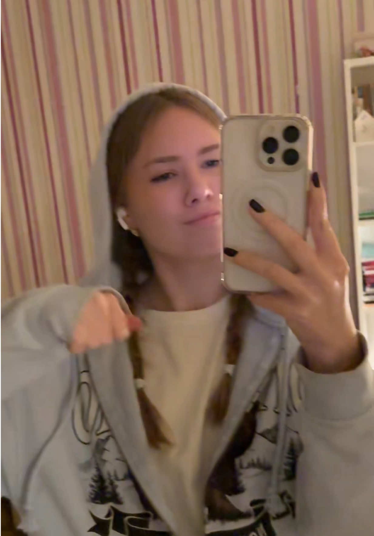@valería