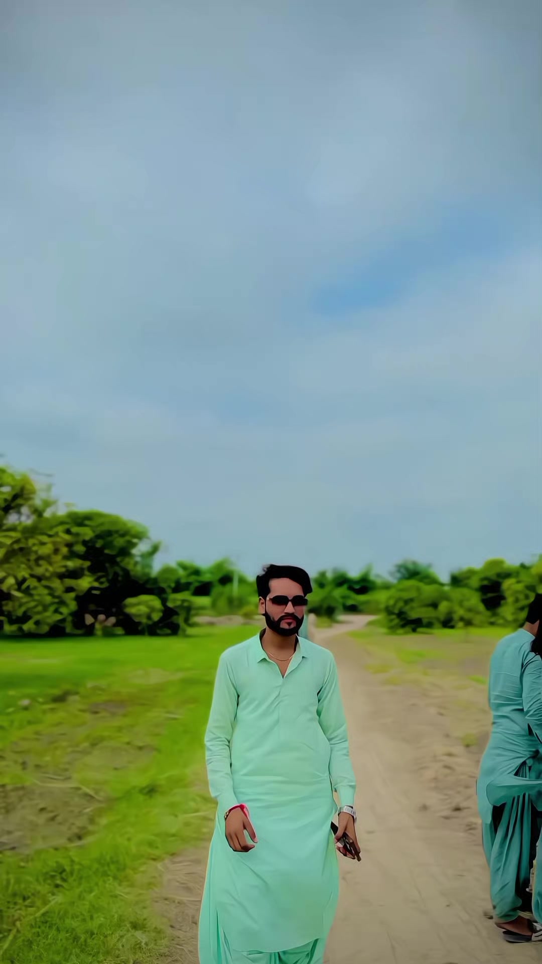 @👑 ViKRAM 👑 SAHAB🥀✌️👑