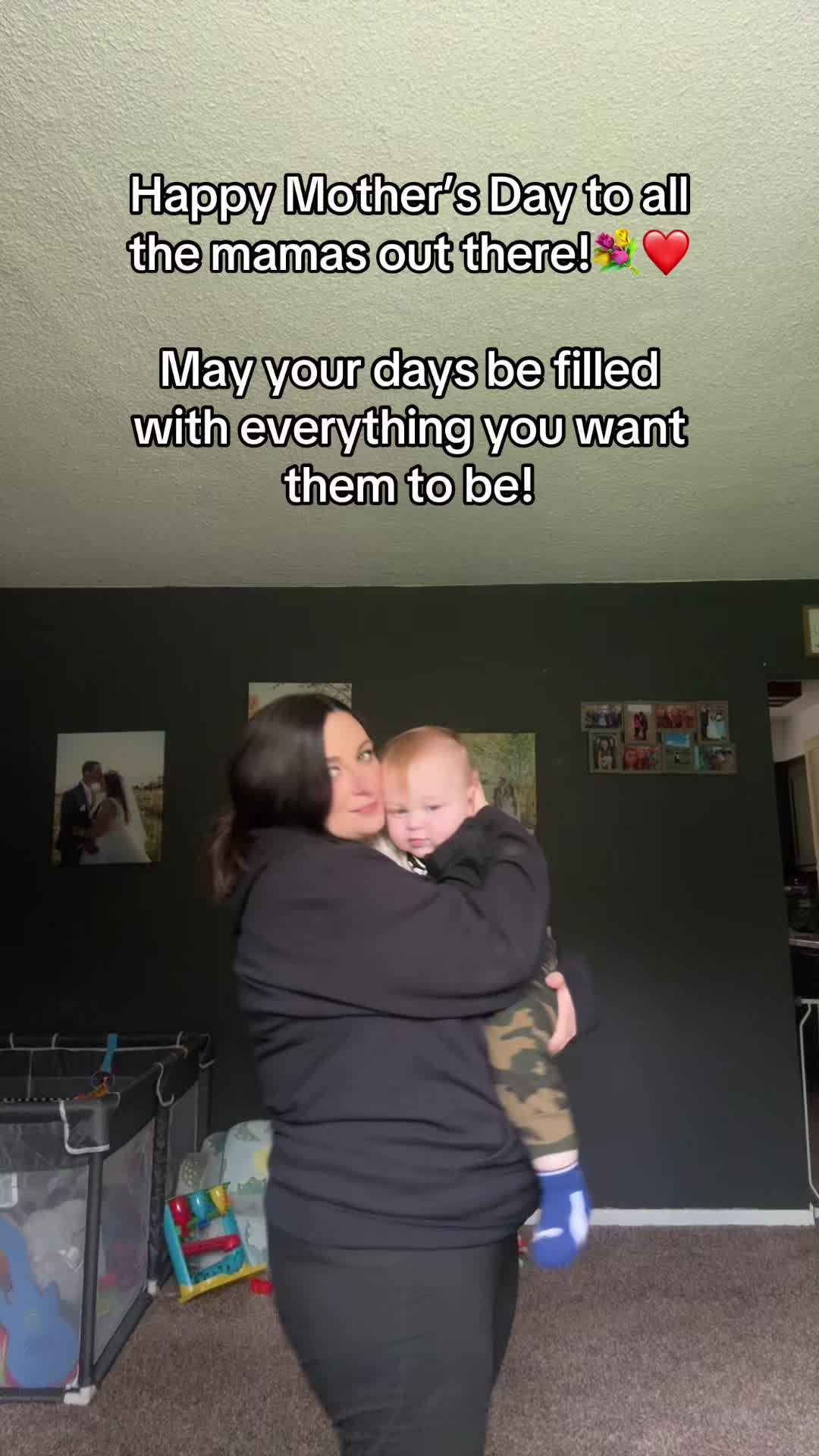 @Daniellemarie🦋SAHM