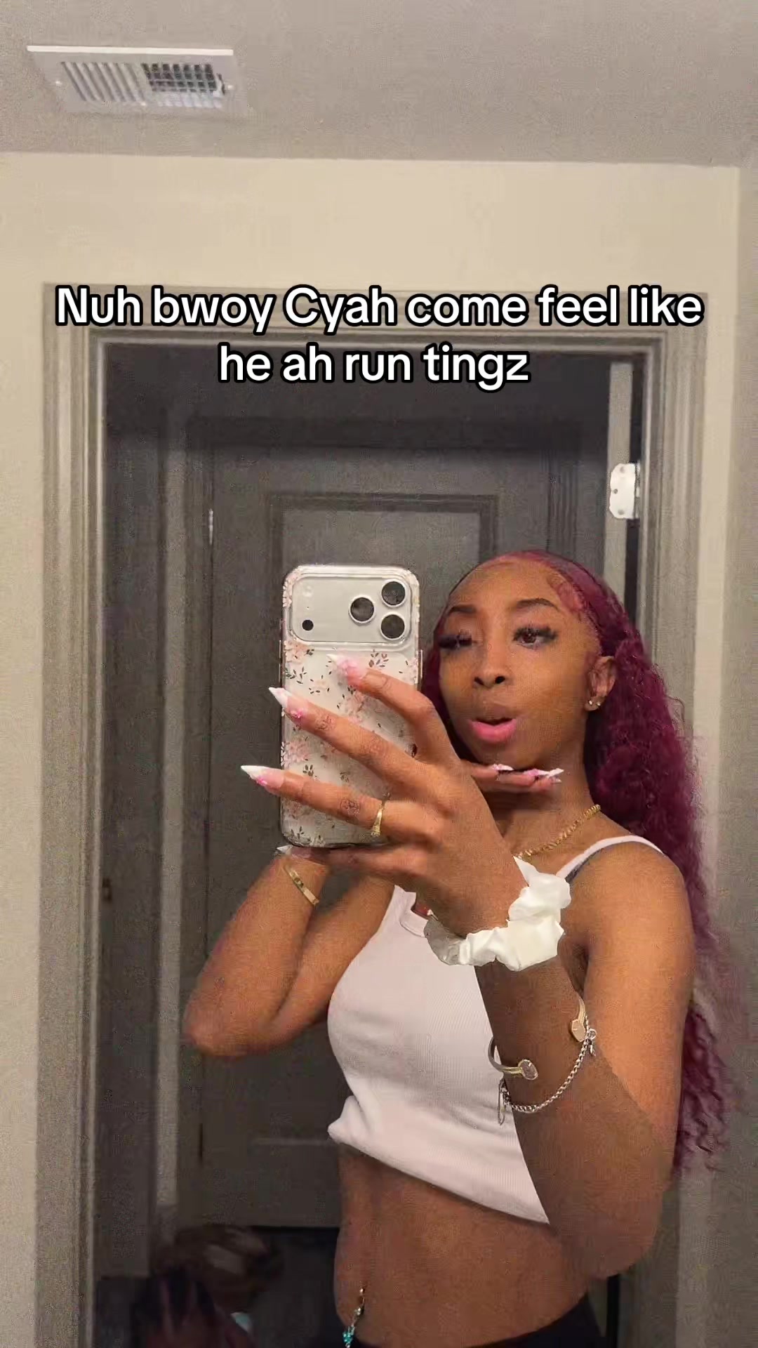 @shesoootrini